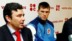 Francisco Fern�ndez ofici� como anfitri�n en la rueda de prensa de la renovaci�n de Pumprla.