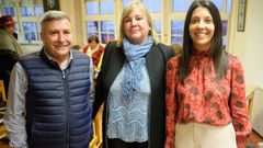 Estrella Franco (en el centro), junto a Manuel Ruiz y Mar�a Sampedro en un acto de campa�a.