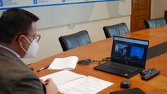 El conselleiro de Medio Rural, en una reuni�n telem�tica con la alcaldesa de Rairiz de Veiga