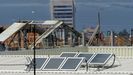 Paneles solares en una casa de Vigo