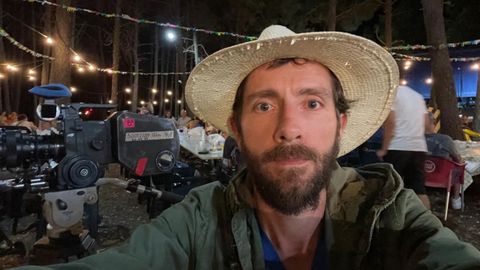 Iván Castiñeiras, en una de las jornadas de rodaje de Deuses de Pedra