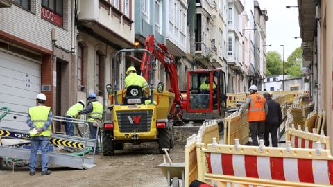 Calle Rubalcava, durante las obras ejecutadas en el tramo que sube hasta la avenida do Rei