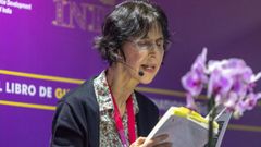 La poetisa y ensayista Coral Bracho (Ciudad de M�xico, 1951), en la feria de Guadalajara en el 2019.