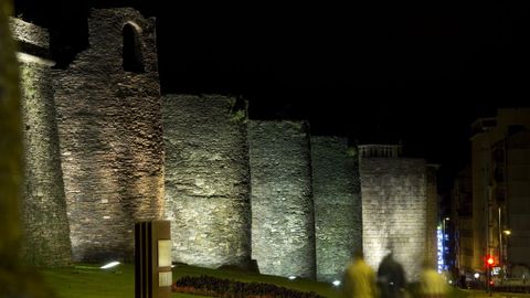 Muralla romana de Lugo, nica del mundo que se mantiene en su totalidad