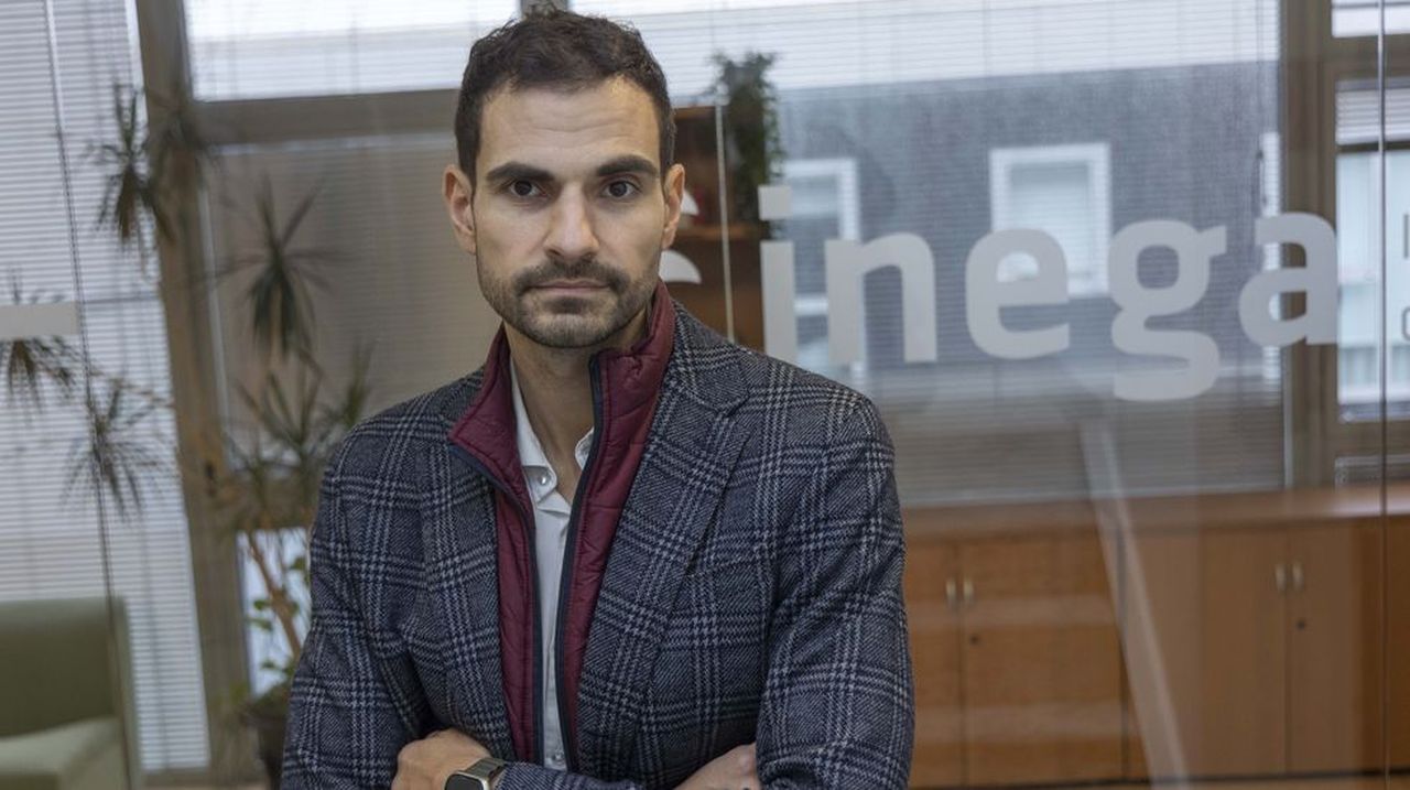 Pablo Fernández Vila: «La paralización a la eólica es también un freno a la industria»