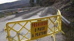 La carretera de San Vicente lleva meses cortada al tr�fico