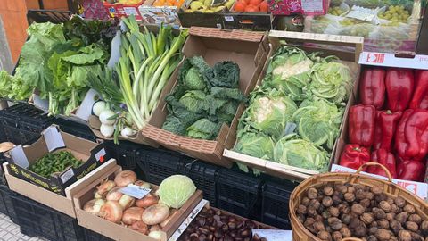 La fruta y la verdura es uno de los productos estrella de la tienda de Luc�a