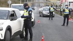La Polic�a Local de Lugo, en un control de tr�fico en uno de los accesos a la ciudad