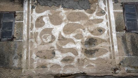 Dise�os en una vieja vivienda de O Outeiro, en la parroquia de Bolmente, en Sober