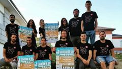 Parte de la asociaci�n cultural R�oMola durante la presentaci�n de las actividades programadas para las fiestas de San Xo�n de R�o