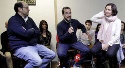 Bescansa y Pascual participaron ayer a un acto en Vigo. 