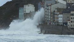 Las im�genes m�s espectaculares de la alerta roja en la costa