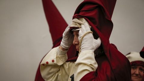 Estreno frustrado de la procesin de La Piedad en Boiro