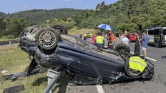 Accidente de tr�fico en la A-52, que conecta Vigo con Ourense, el pasado mes de junio.