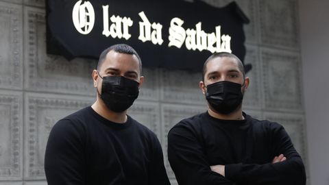 En O Lar da Sabela ten�an todas las mesas reservadas
