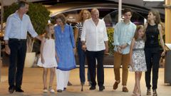 Son las primeras im�genes de la Letizia Ortiz y sus hijas desde su llegada a Mallorca