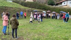 Alumnos y familiares de la escuela de Zurea, en Lena