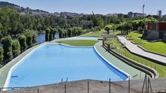 Las crecidas del r�o provocaron graves da�os en Oira este invierno, pero ya est�n reparados.