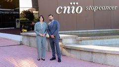 La ministra de Ciencia, Diana Morant, con el nuevo director del CNIO, Ra�l Rabad�n, que a�n no se ha incorporado al centro