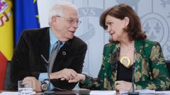 Calvo compareci� junto a Josep Borrell