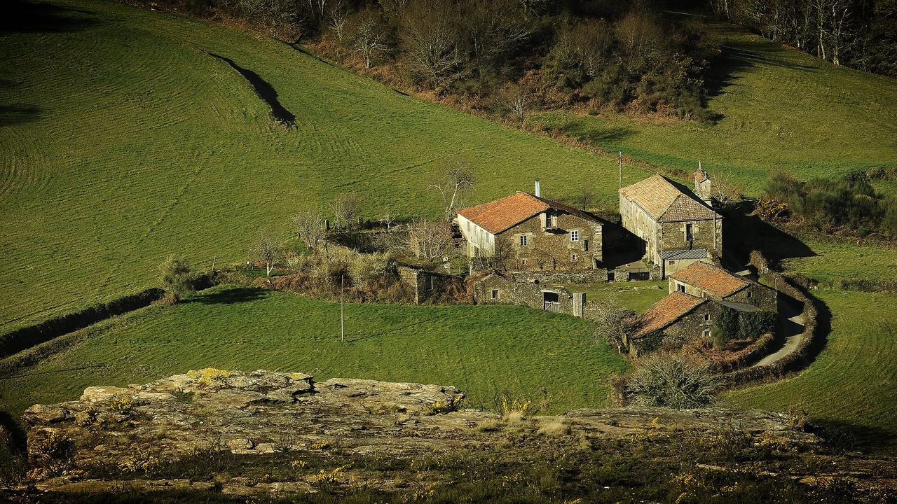 Localidad Rural Anmad Medio centenar de aldeas carecen ya de habitantes en las comarcas