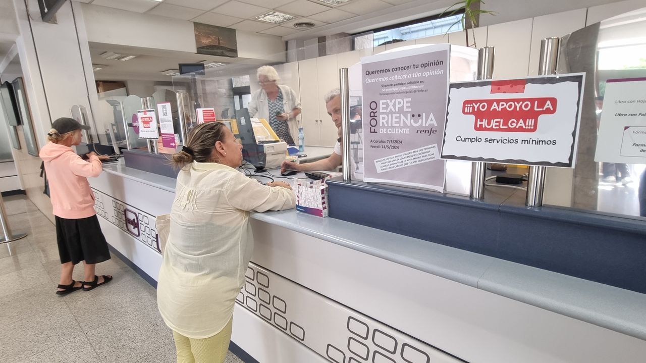 Los sindicatos de Renfe y del ADIF convocan siete días de huelga por el ...