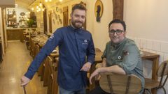 Mart�n Pais y Diego Viqueira, en el restaurante Orixe, en la r�a Casas Reais