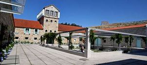 Condes de Albarei encarg� a C�sar Portela la restauraci�n de Pazo Bai�n cuando lo adquiri�, en el a�o 2008. 