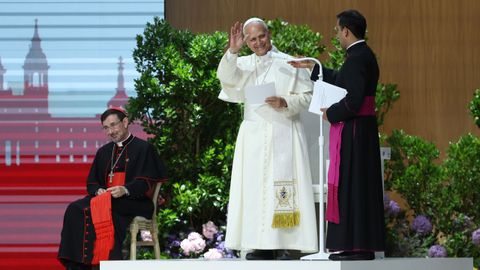 El papa Le�n XIV preside el encuentro.