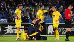 Los servicios m�dicos del Deportivo atienden a Mella en el Unionistas-Deportivo