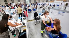Vacunaci�n contra el covid-19 en el Ifevi de Vigo
