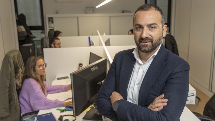 Alberto Antelo, fundador Analiza 360, que tiene sedes en Santiago, Vigo y A Coru�a, aunque su negocio sale de Galicia y tiene clientes en Asturias, Cantabria y Castilla y Le�n