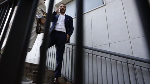 El empresario V�ctor de Aldama, a su salida el pasado 18 de junio de los juzgados de instrucci�n de Majadahonda, en la Comunidad de Madrid.