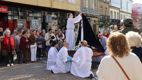 Procesi�n de Domingo de Resurreci�n en Noia