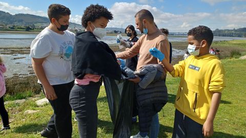 Limpieza de la ra dentro del programa Voz Natura