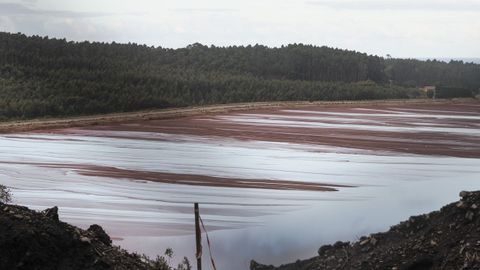 Balsa de lodos rojos de Alcoa