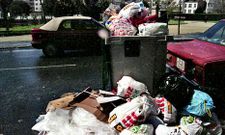 En la �ltima huelga, en abril de 1998, se amontonaron toneladas de basura en las calles.