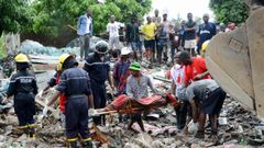 Sepultados por la basura
