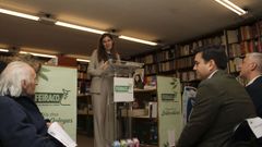 A nova edicin do certame foi presentada este martes na librara Follas Novas de Santiago coa participacin de representantes de Clun, o secretario xeral de Poltica Lingstica, o fundador da librara e a comunicadora Esther Estvez