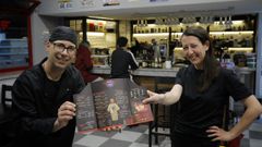 Carlos Aceituno y Anabel Calvelo inauguraron la semana pasada la hamburgueser�a Burger 101 en la ronda de Outeiro de A Coru�a
