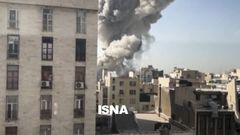 Columna de humo en el centro de Teher�n