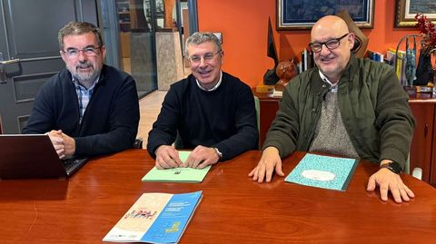 Roberto San Salvador, Aurentino Alonso y Xo�n V�zquez presentaron los resultados del laboratorio de ideas.
