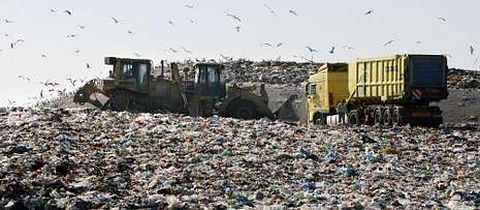 Sogama reclama cuatro millones de euros a 73 ayuntamientos y 3 mancomunidades.