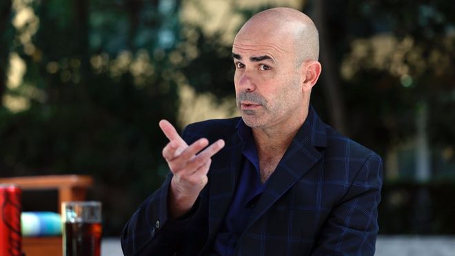 Eduardo Sacheri (Buenos Aires, 1967).