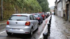 Nueva jornada de lluvia y atascos en Compostela, dado el elevado n�mero de turistas que por los chubascos se han desplazado a la capital gallega