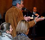 Antonio Carballa, su mujer y su hija, en el medio de ambos.