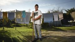 Xabi aspira a formarse y trabajar en las vi�as pese a tener diversidad funcional