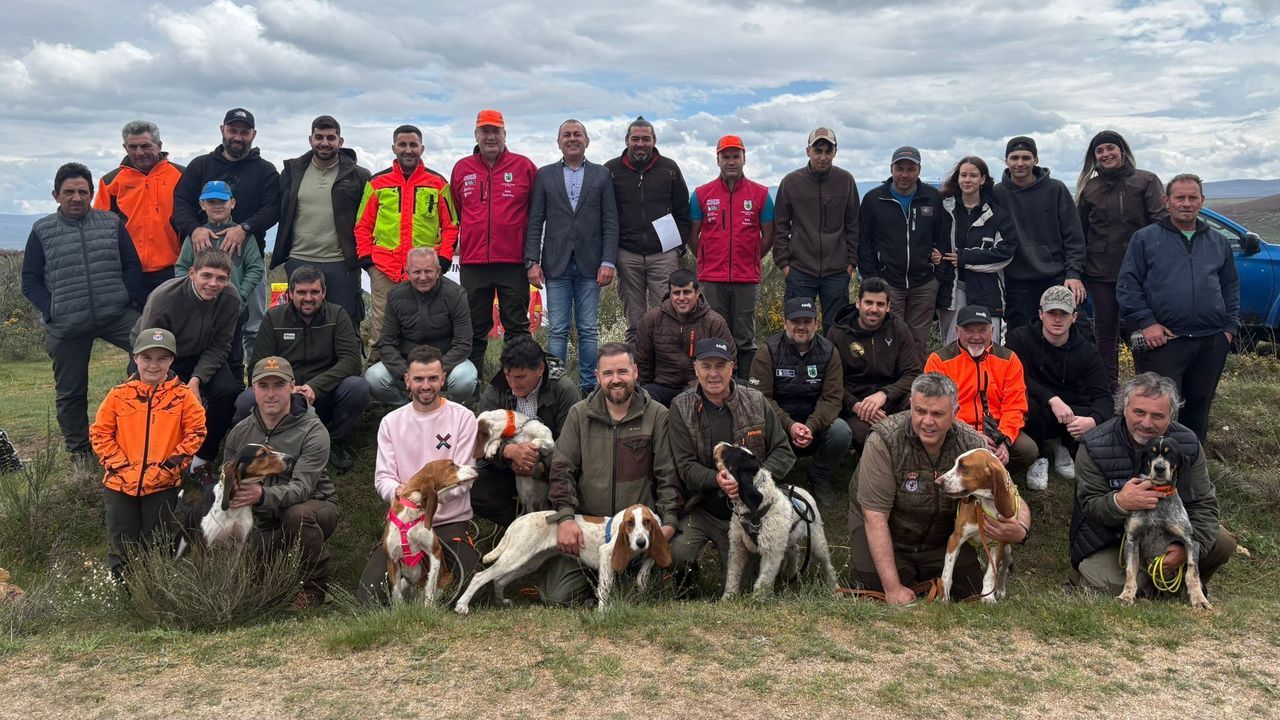 Animada jornada en Viana do Bolo para la caza de jabalí con perro