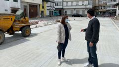 La alcaldesa, Mar�a Barral, y el concejal Diego Fern�ndez visitando esta semana las obras de A Ribeira