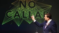 El presidente del Principado, Adrin Barbn, durante su intervencin en el acto institucional con motivo del 25-N en Grado